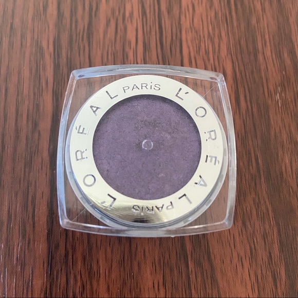 Loreal Paris 24 hr Eye Shadow 555Perpetual Purple - Picture 2 of 3